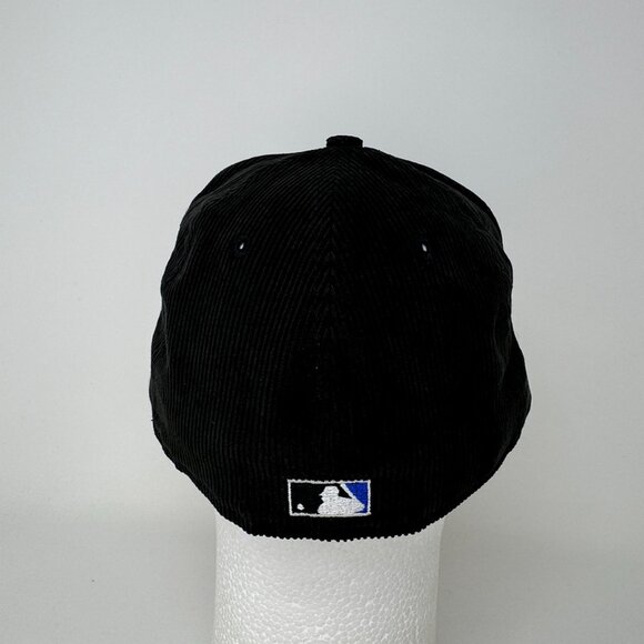 NWT Chicago Cubs Corduroy Fitted Hat 7 1/4 Cap MLB Baseball Black Gold Mens‎ - Picture 3 of 7